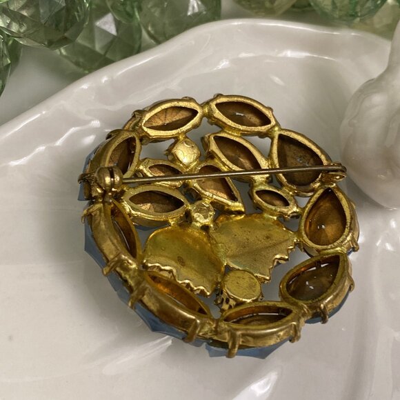 JULIANA D&E STYLE GIVRE RHINESTONE BROOCH - Picture 10 of 10